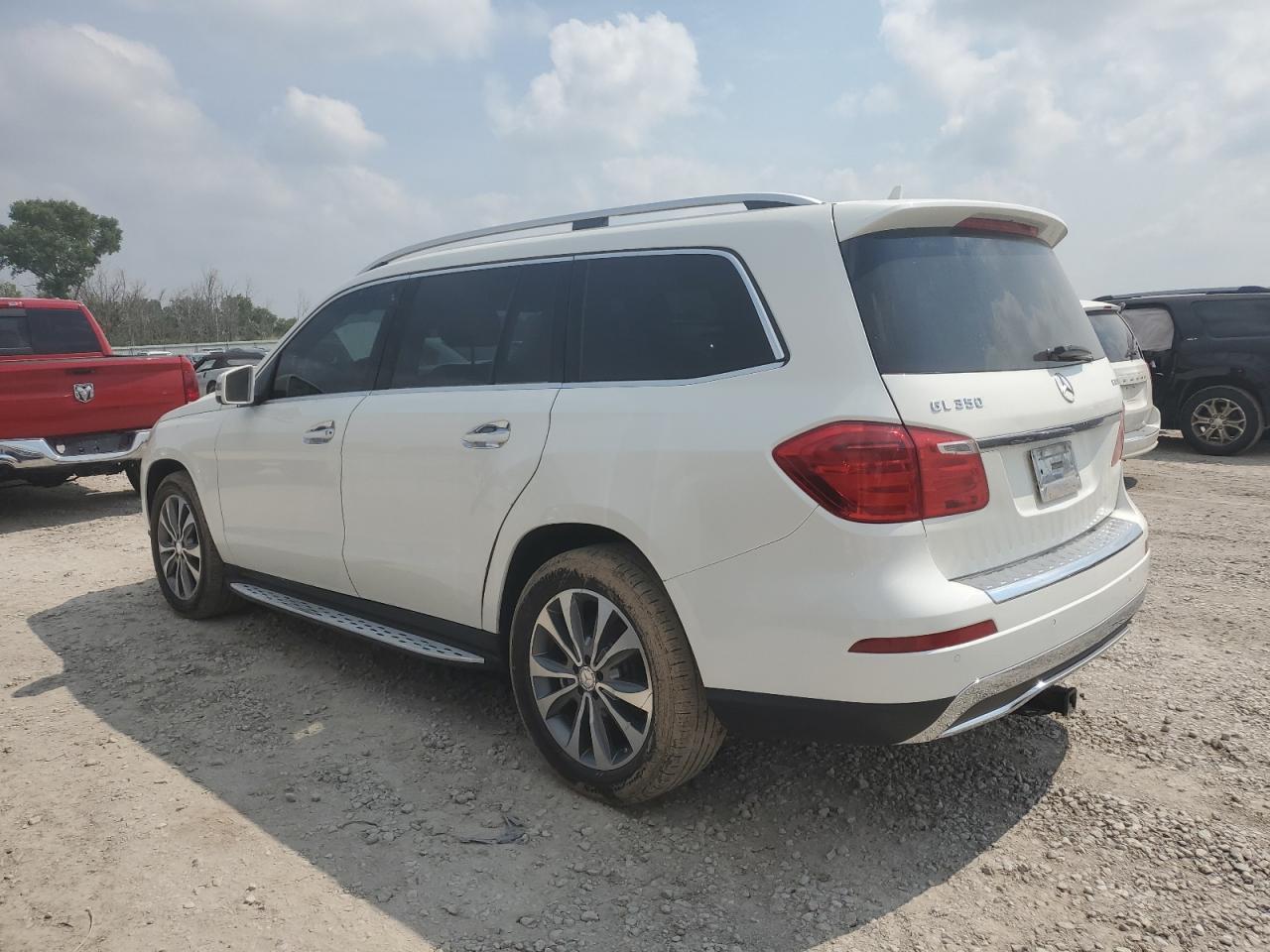 MERCEDES-BENZ GL-CLASS 350 BLUETEC