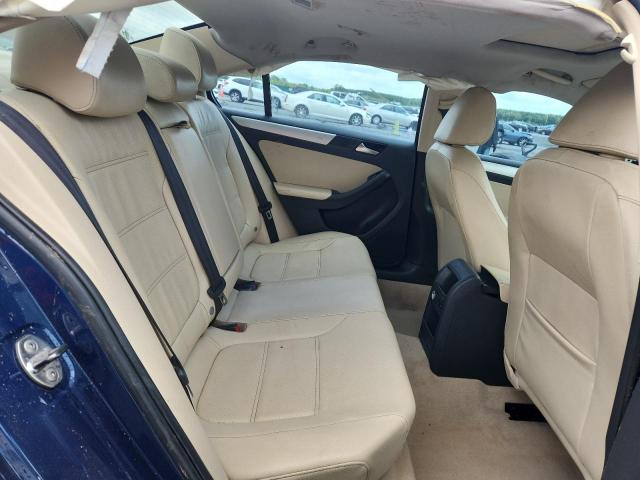 2013 VOLKSWAGEN JETTA SE - 3VWDP7AJ0DM260444