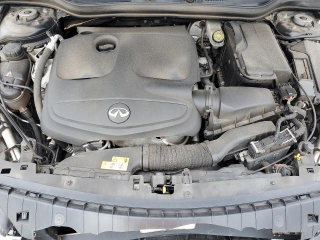 2018 INFINITI QX30 BASE SJKCH5CR4JA055136