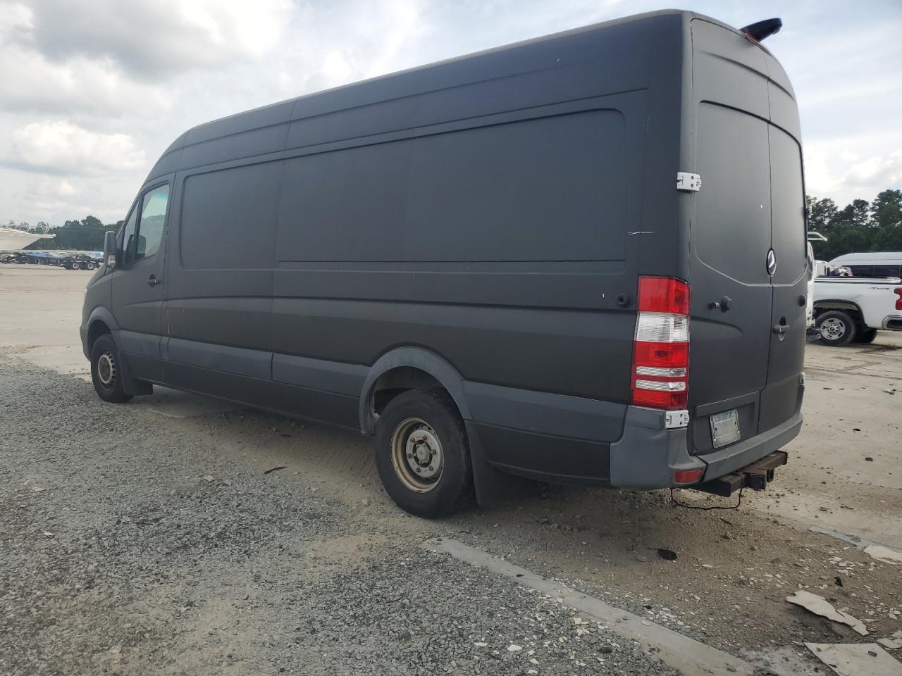 MERCEDES-BENZ SPRINTER 3500