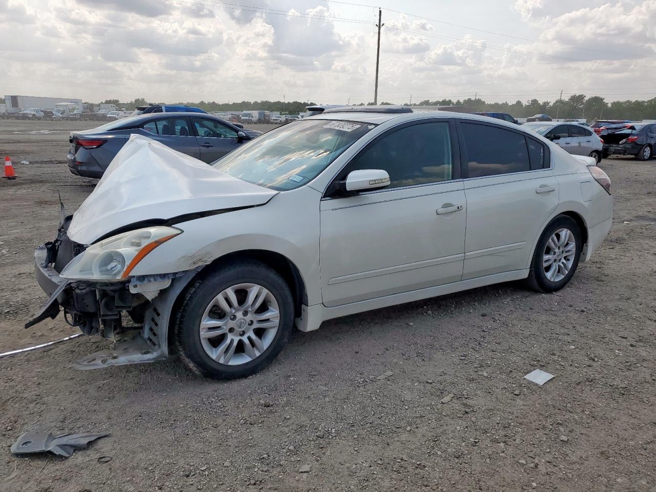 NISSAN ALTIMA BASE
