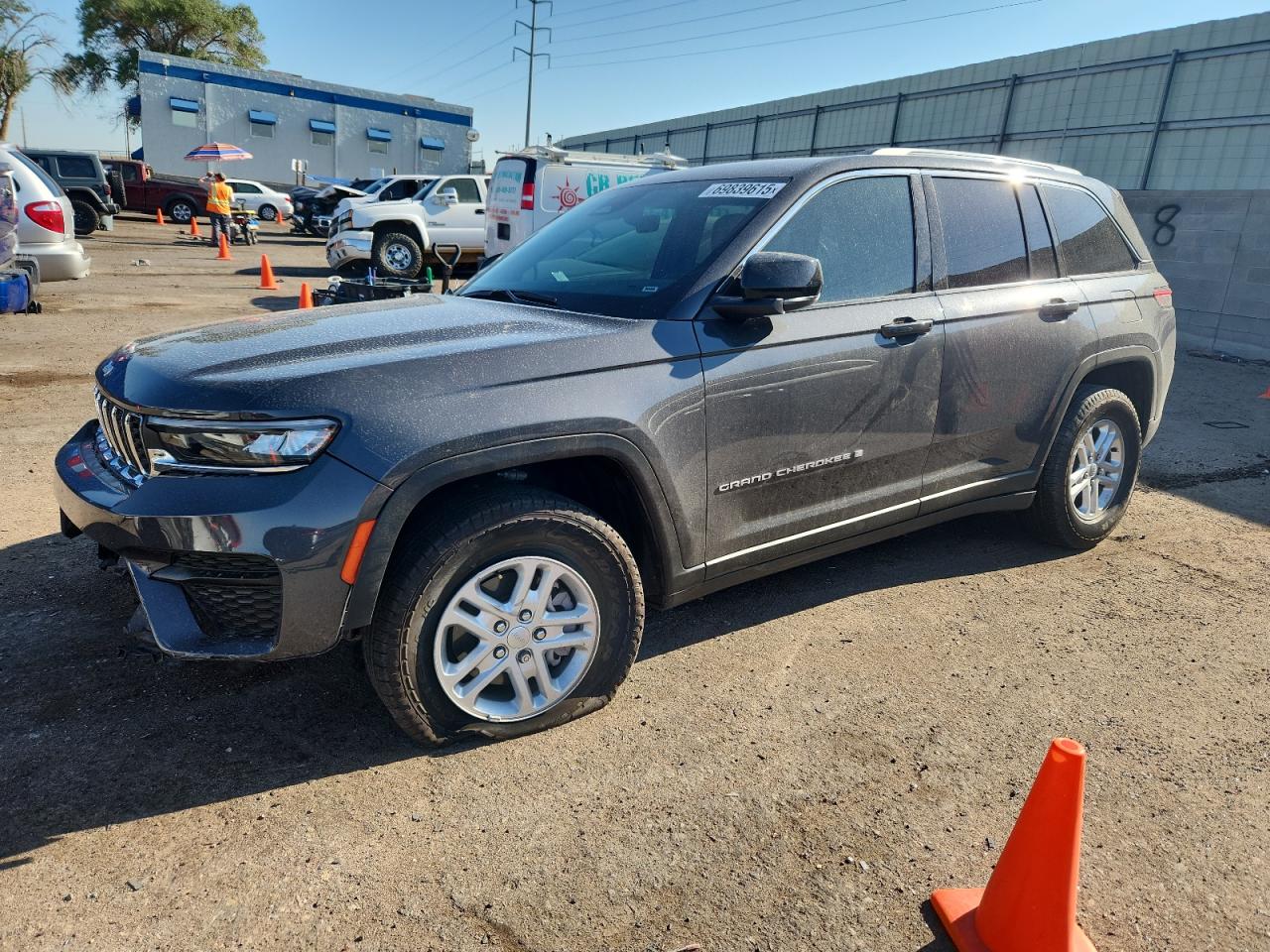 JEEP GRAND CHEROKEE LAREDO