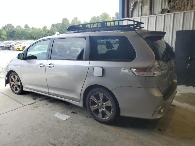 2018 TOYOTA SIENNA SE 5TDXZ3DC9JS926552