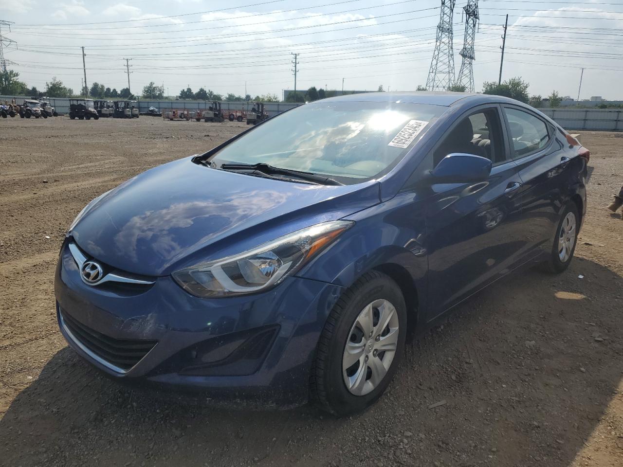 HYUNDAI ELANTRA SE