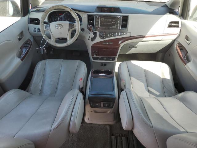 2011 TOYOTA SIENNA XLE - 5TDYK3DC1BS020082
