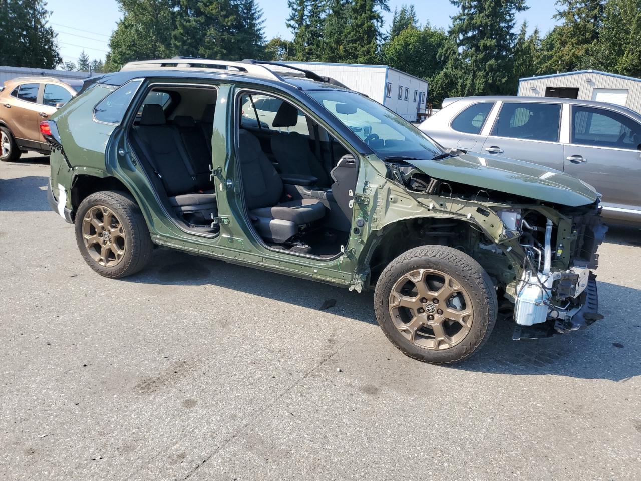 TOYOTA RAV4 WOODLAND EDITION