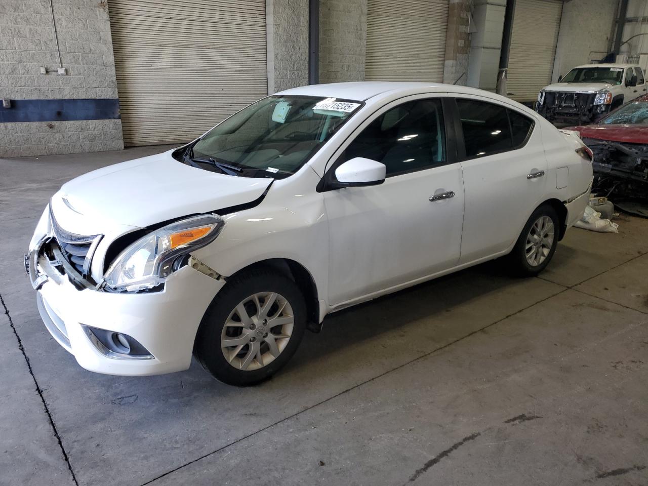 NISSAN VERSA S