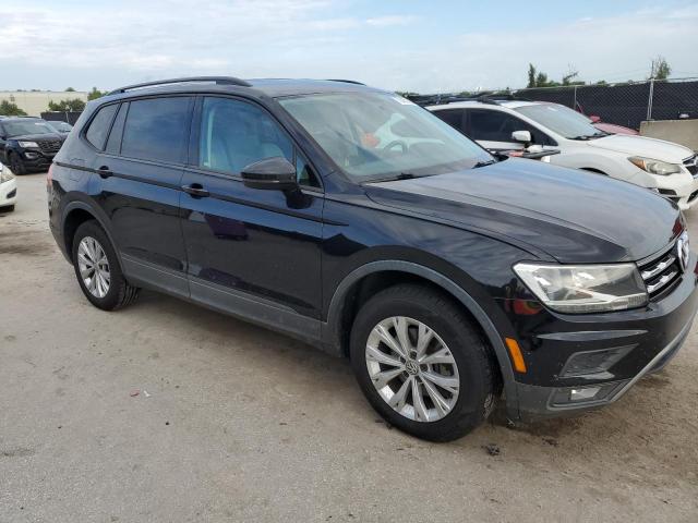 2018 VOLKSWAGEN TIGUAN S 3VV1B7AX4JM013501