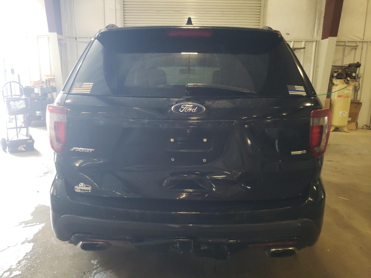 FORD EXPLORER SPORT