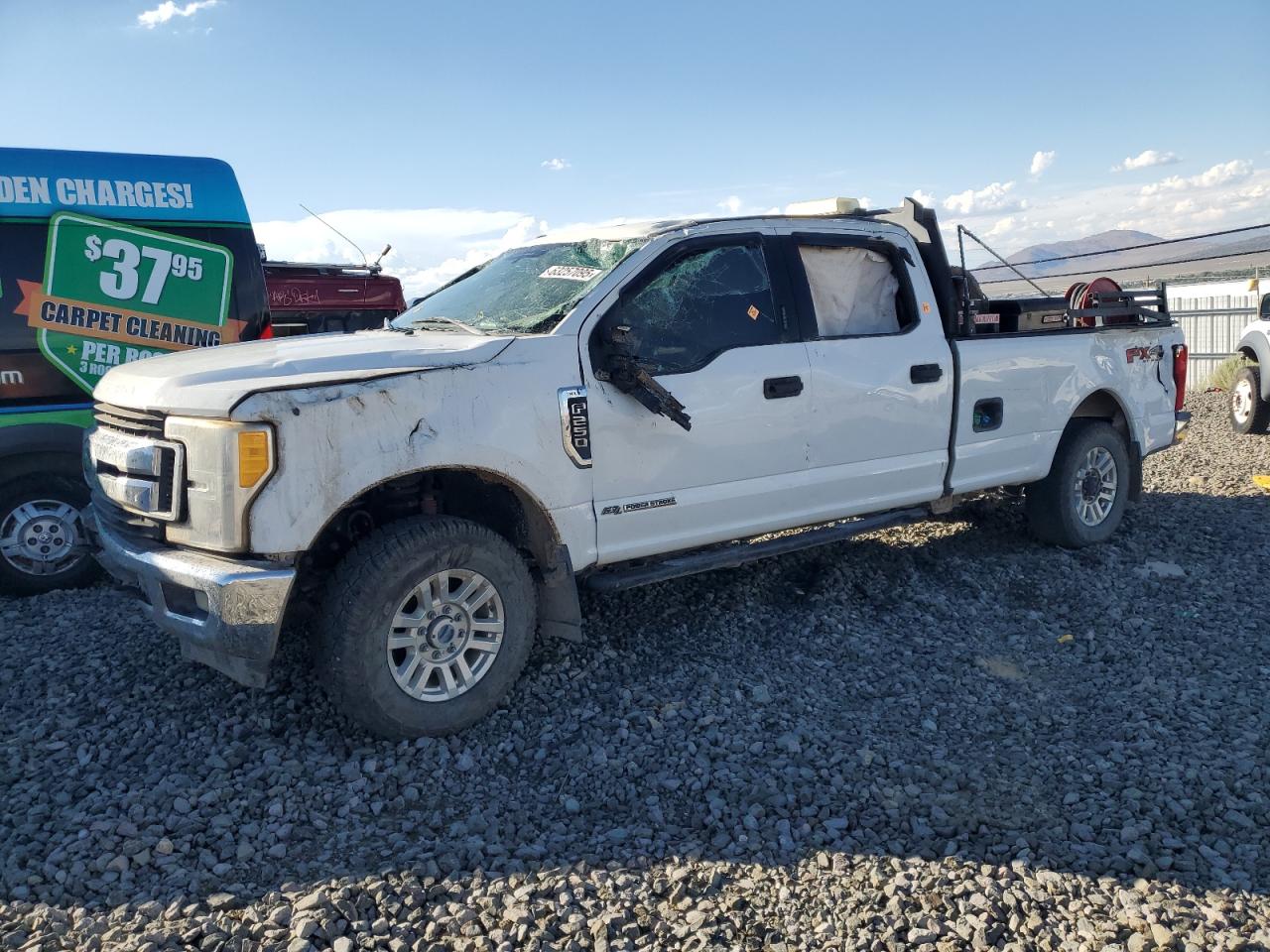 FORD F-250 SUPER DUTY