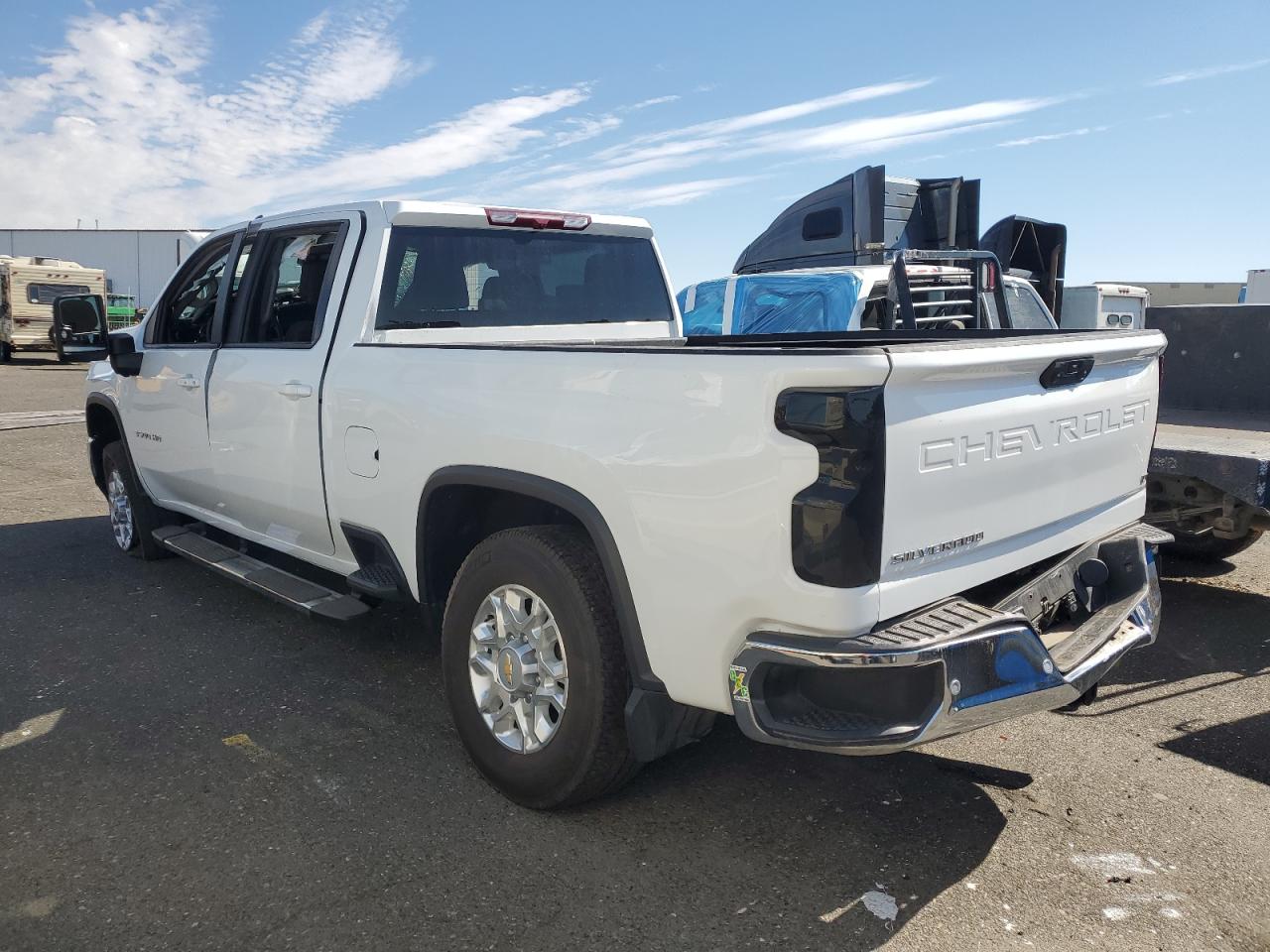 CHEVROLET SILVERADO K3500 LT