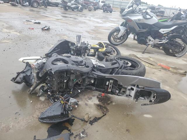 2007 SUZUKI GSX-R750 JS1GR7KA572102373