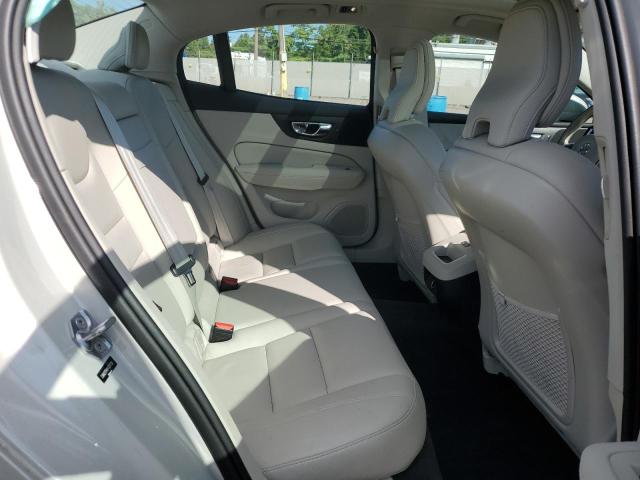2019 VOLVO S60 T6 MOMENTUM 7JRA22TK6KG017355