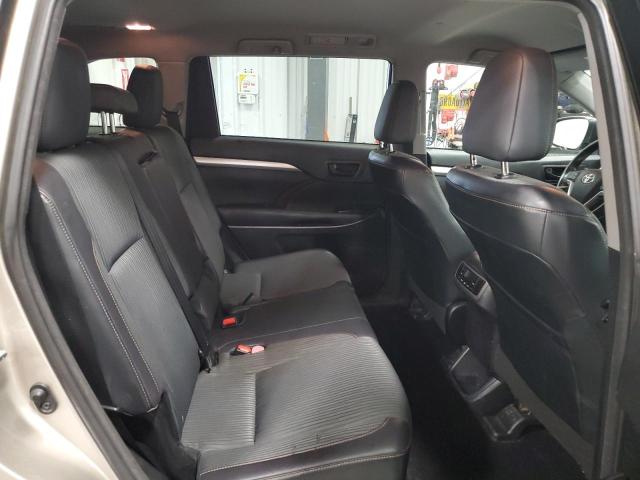 2015 TOYOTA HIGHLANDER - 5TDBKRFHXFS157139