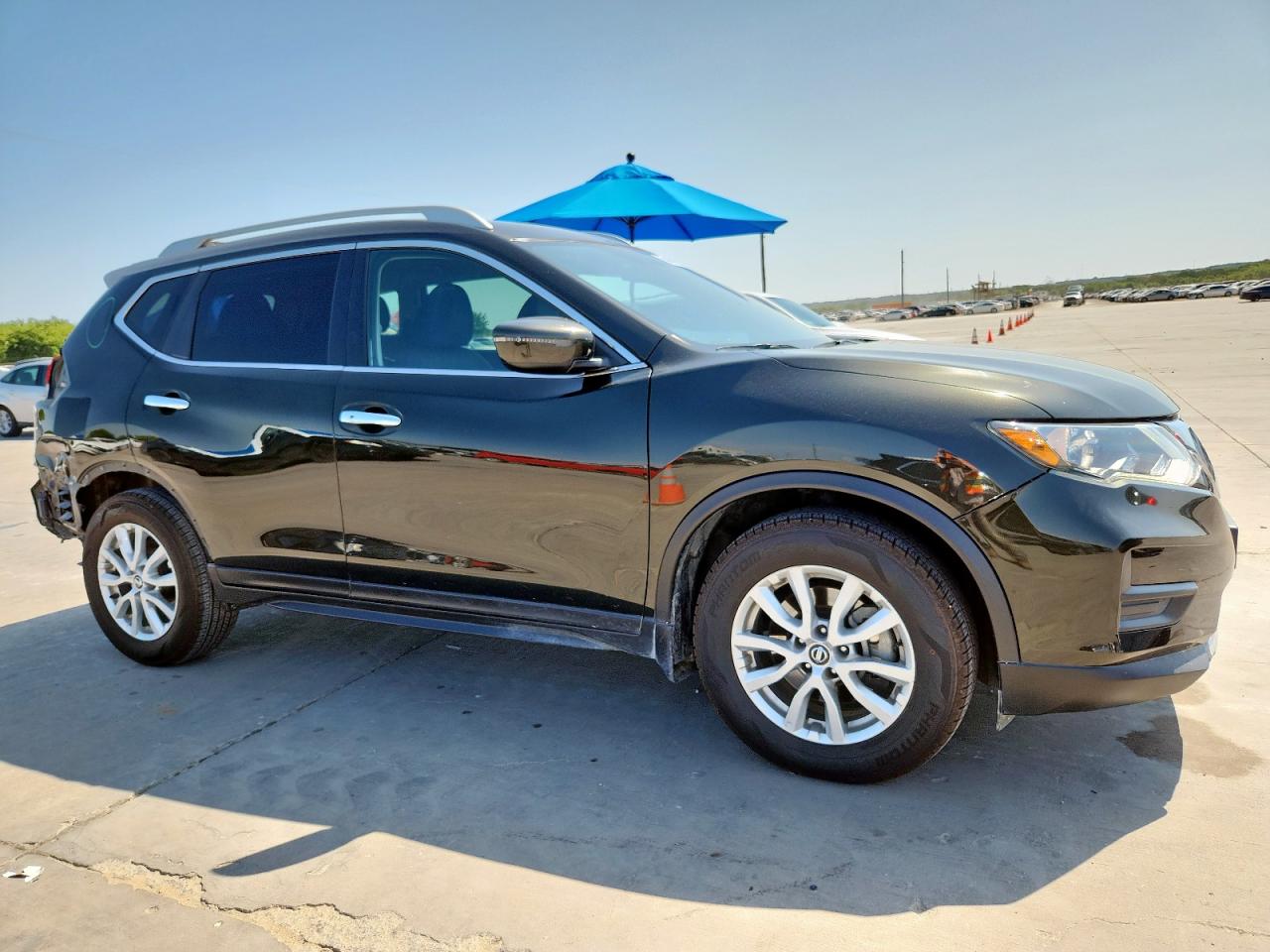 NISSAN ROGUE SV