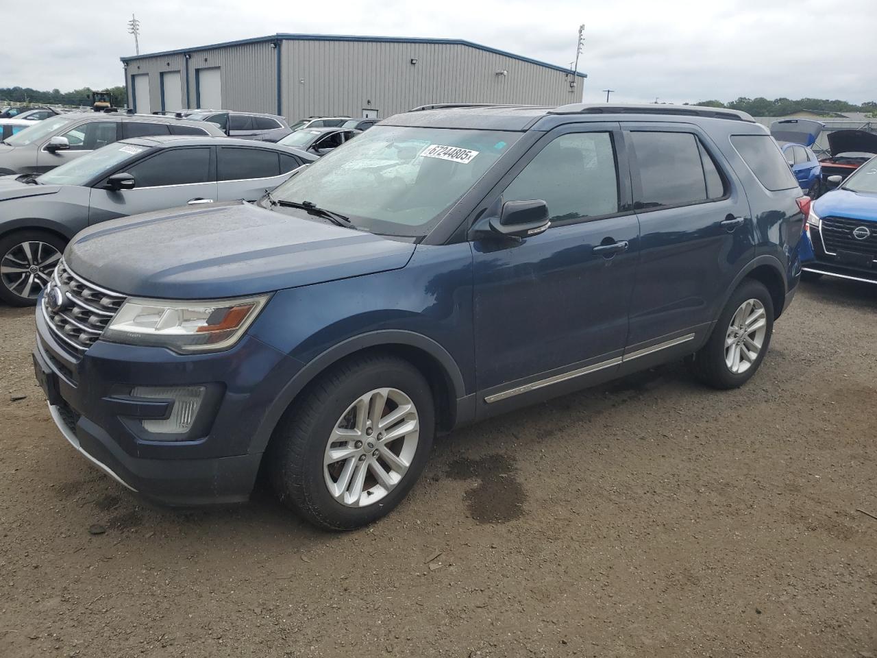 FORD EXPLORER XLT