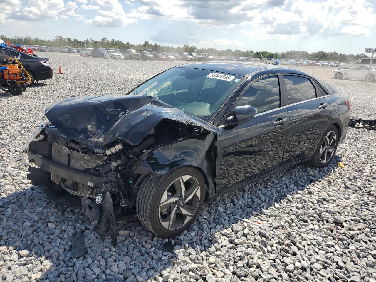 HYUNDAI ELANTRA SEL