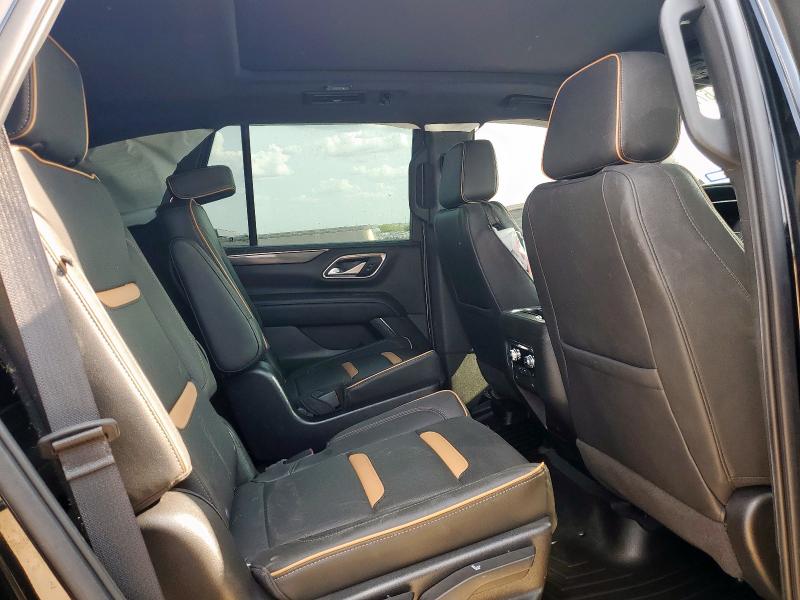 2022 GMC YUKON AT4 1GKS2CKL1NR256036