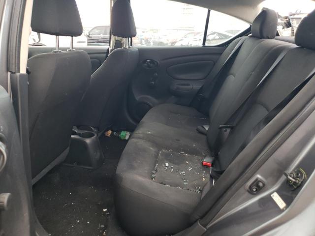 2018 NISSAN VERSA S 3N1CN7AP7JL828590