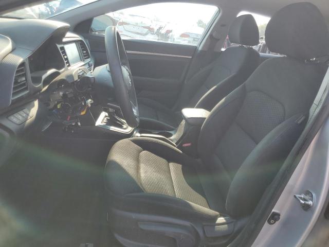 2019 HYUNDAI ELANTRA SE KMHD84LFXKU816433