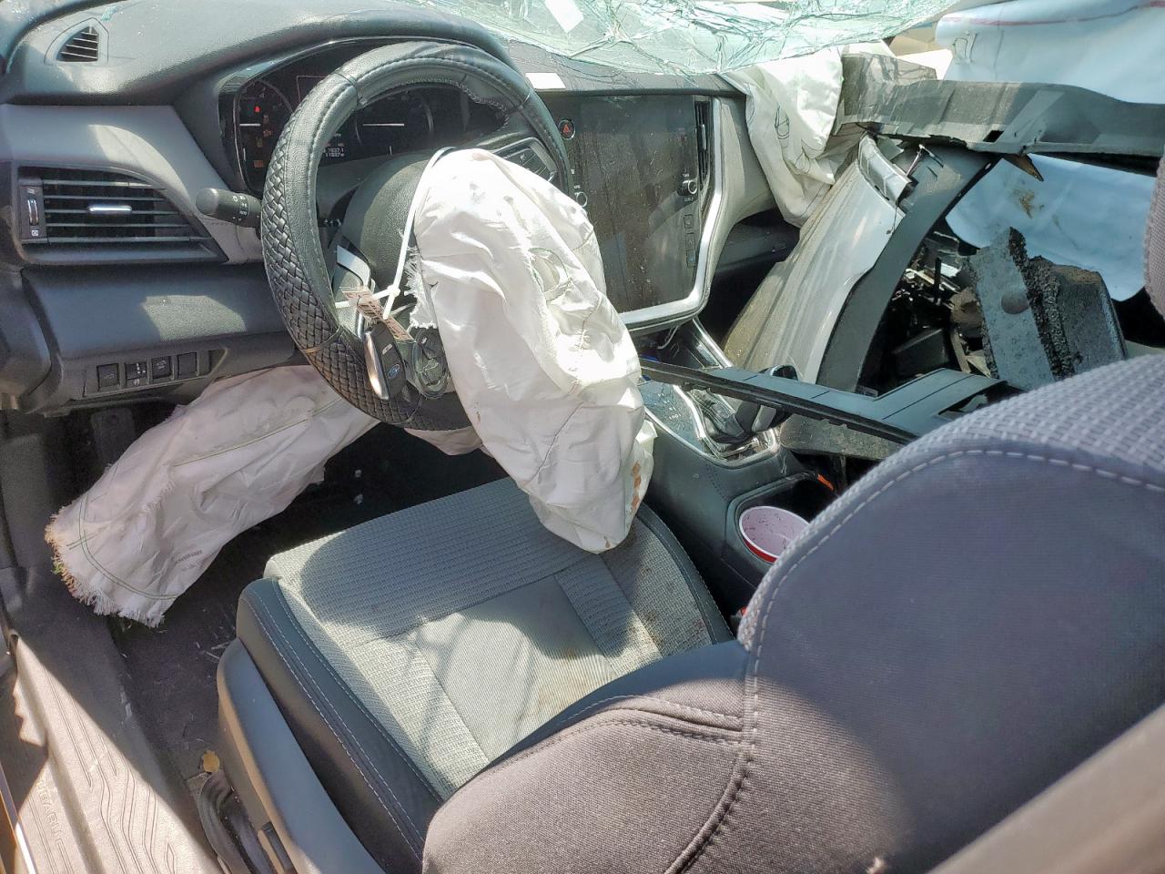 SUBARU OUTBACK PREMIUM