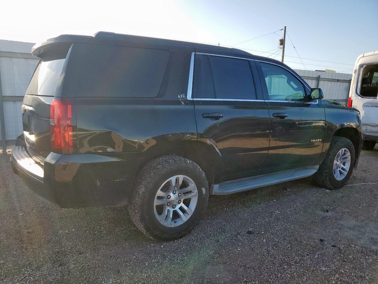 CHEVROLET TAHOE C1500 LT