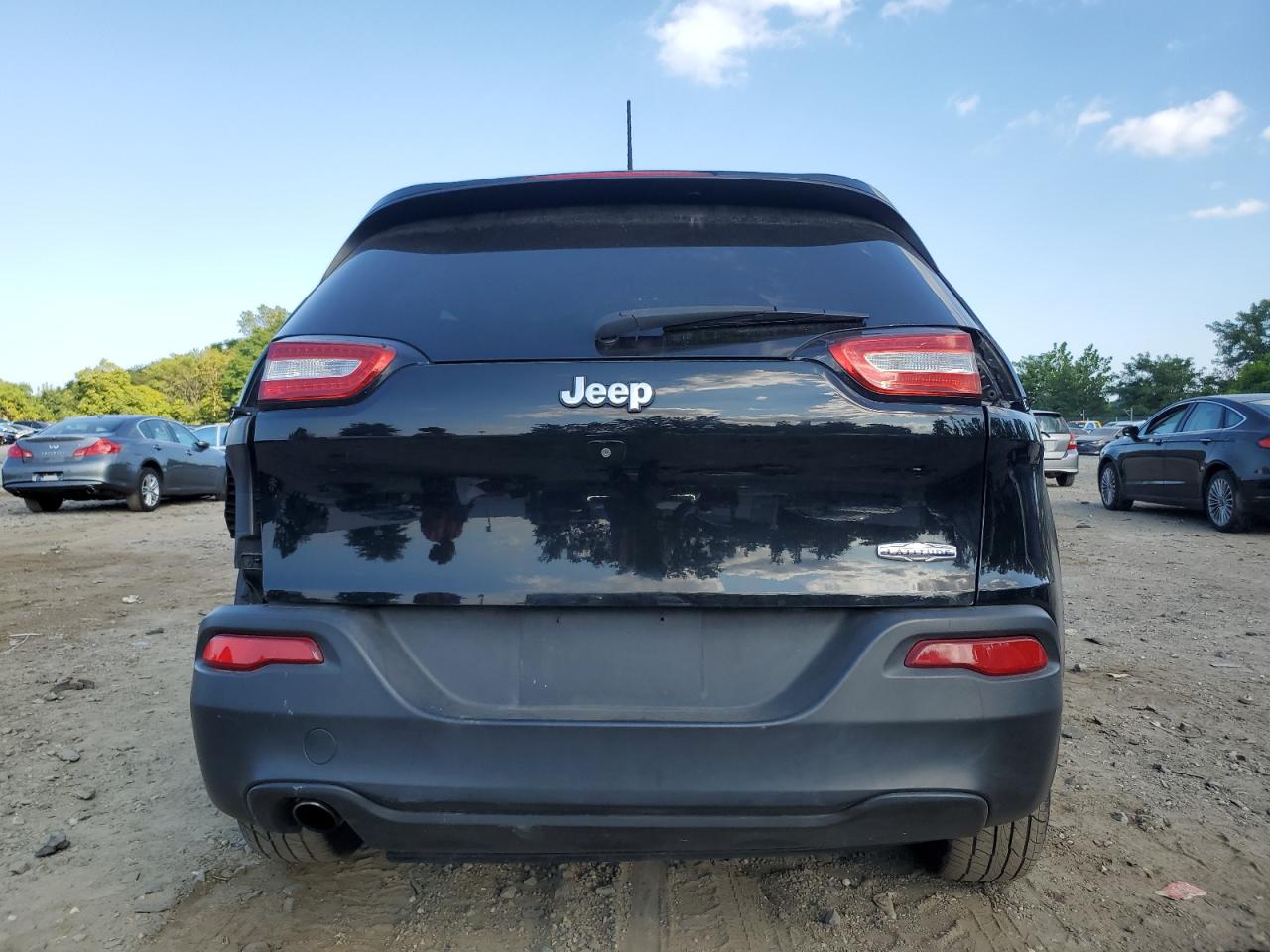 JEEP GRAND CHEROKEE LATITUDE PLUS