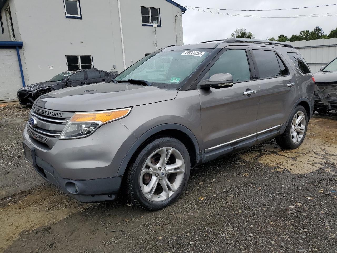 FORD EXPLORER LIMITED