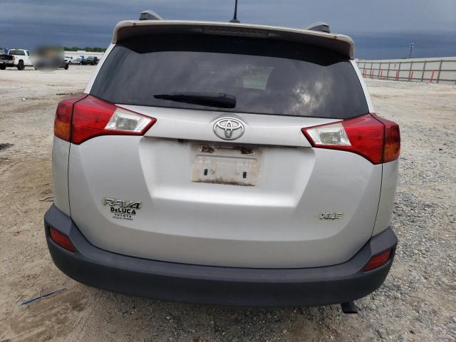 2015 TOYOTA RAV4 XLE 2T3WFREV1FW229907