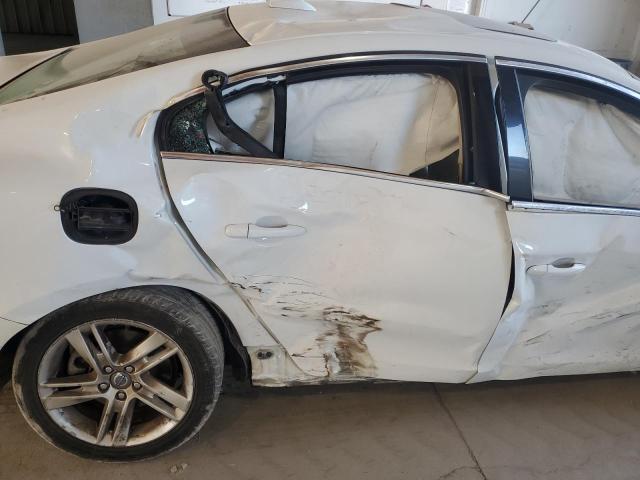 2015 VOLVO S60 PREMIE YV140MFB1F2302065
