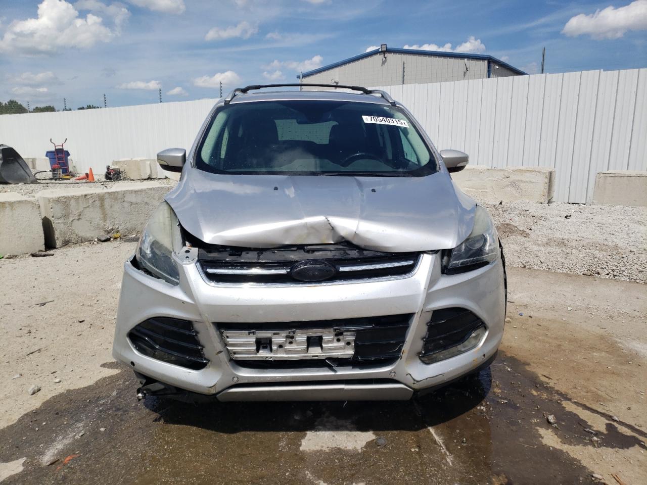 FORD ESCAPE TITANIUM