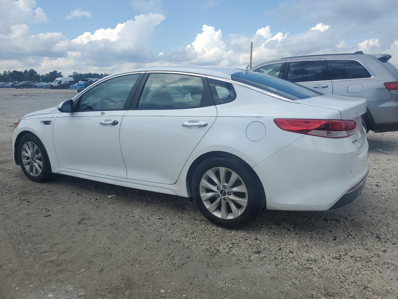 KIA OPTIMA LX