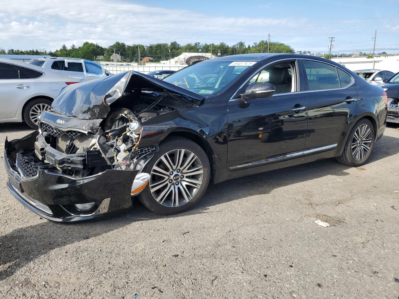 KIA CADENZA PREMIUM