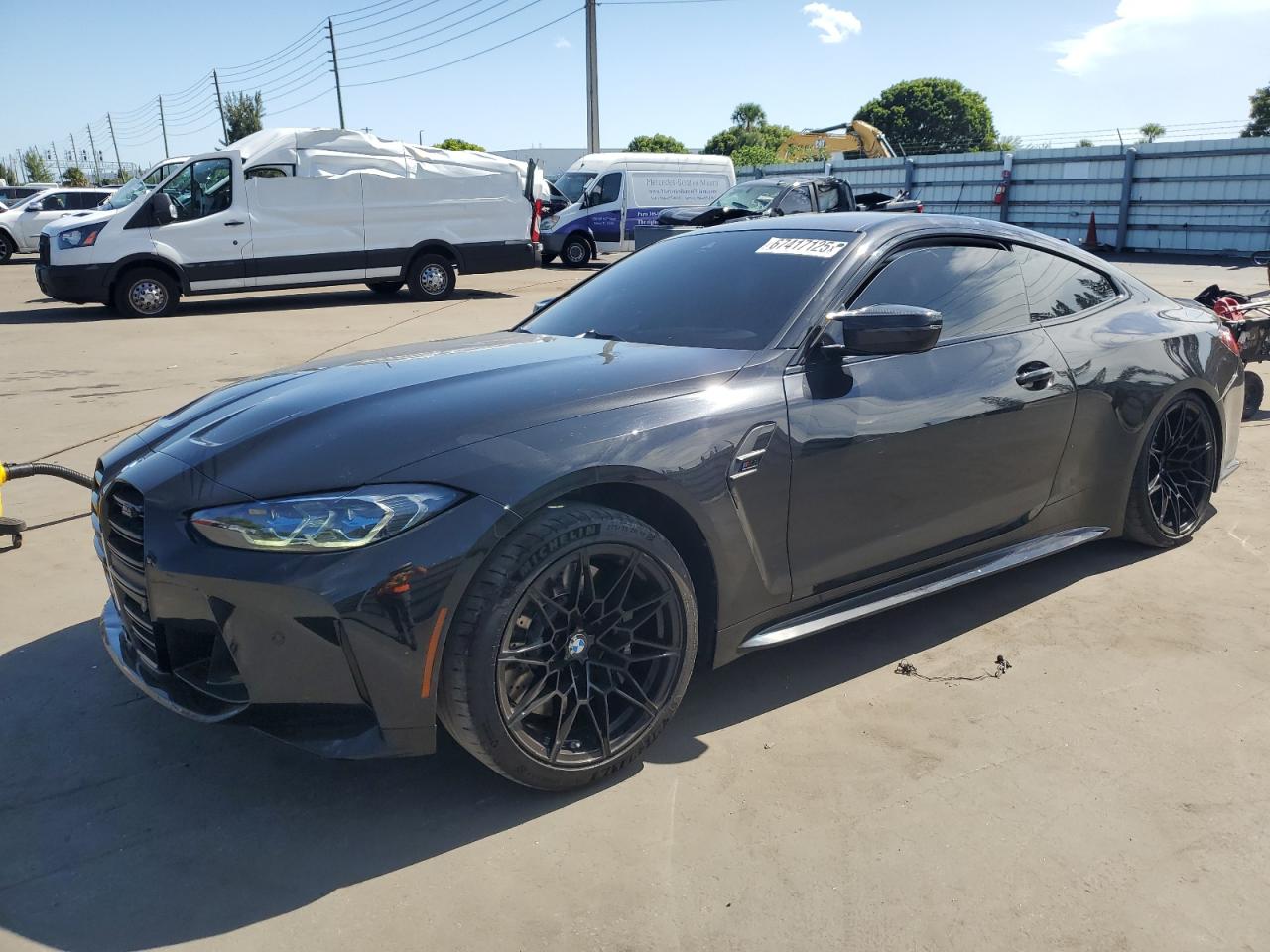 BMW M4 COMPETITION