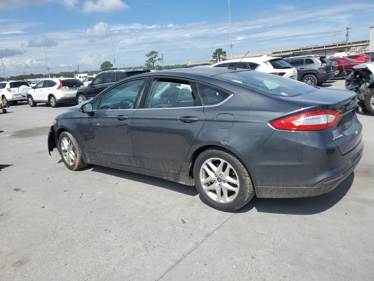 FORD FUSION SE