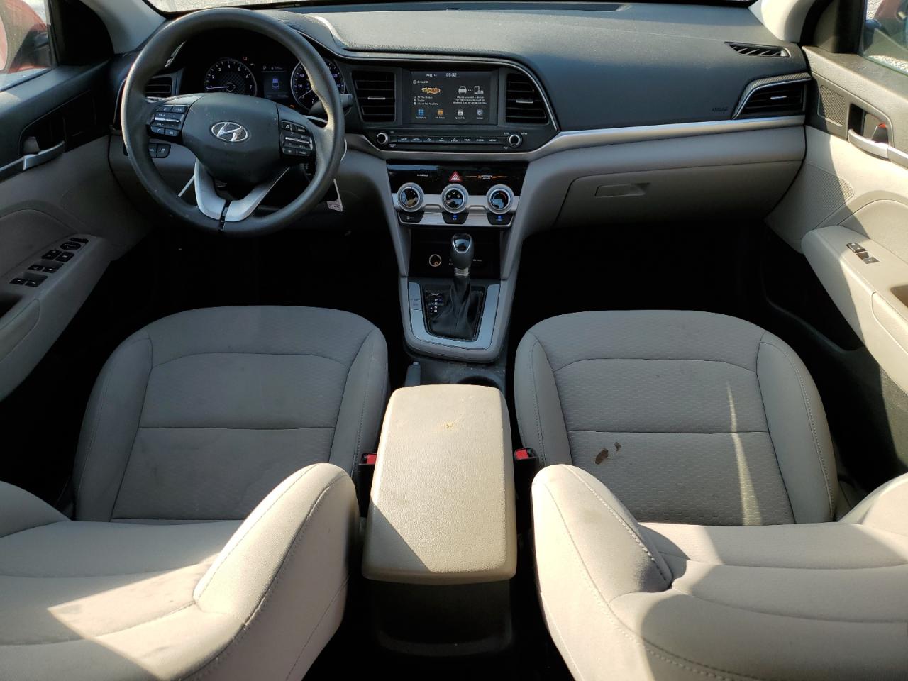 HYUNDAI ELANTRA SEL