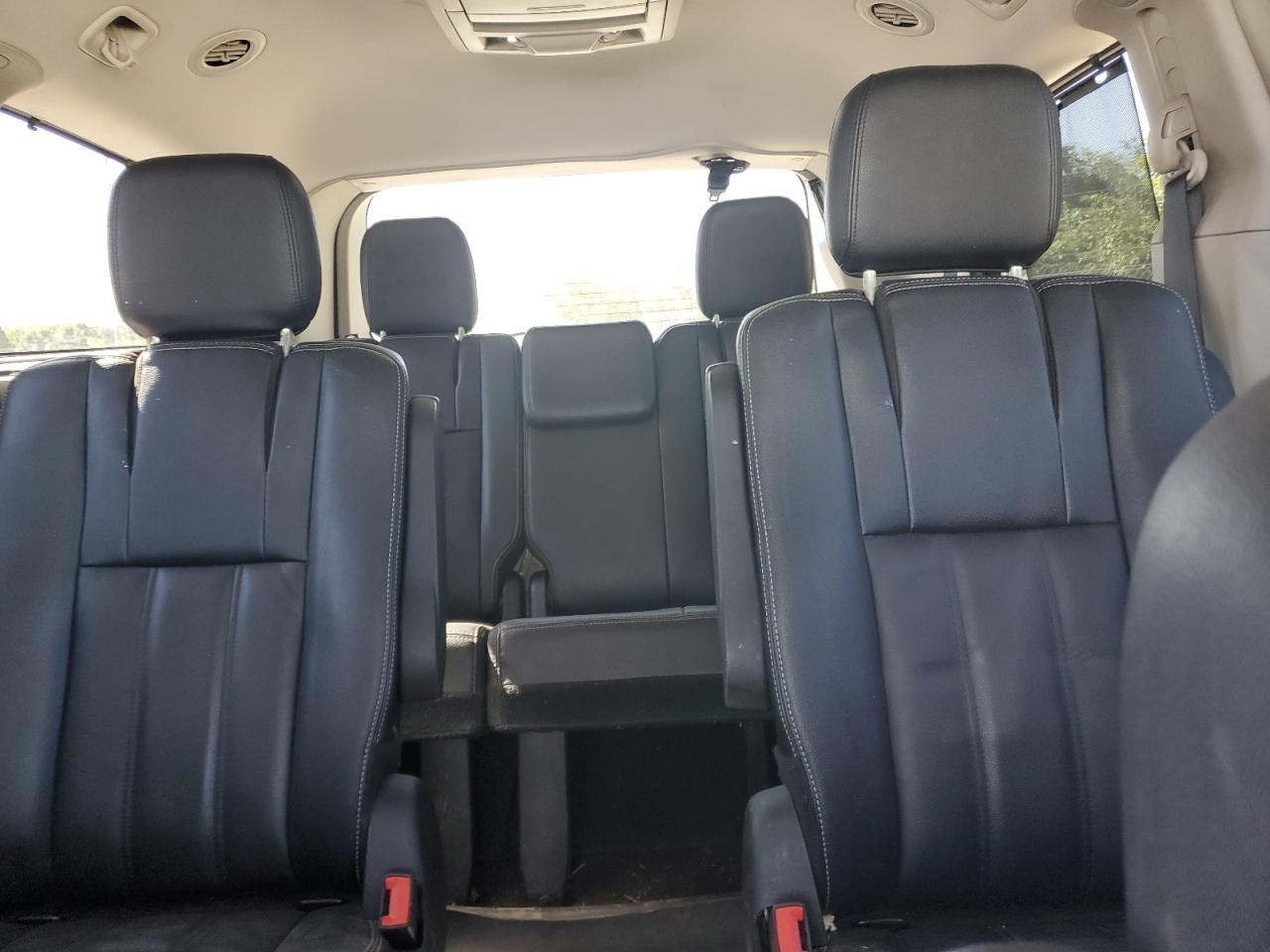 CHRYSLER TOWN & COUNTRY TOURING