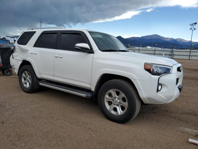2018 TOYOTA 4RUNNER SR - JTEBU5JR9J5557366