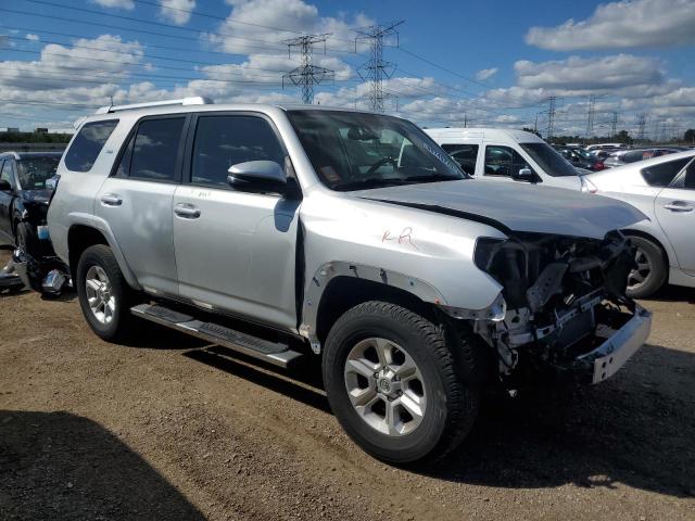 2018 TOYOTA 4RUNNER SR JTEBU5JR3J5515209