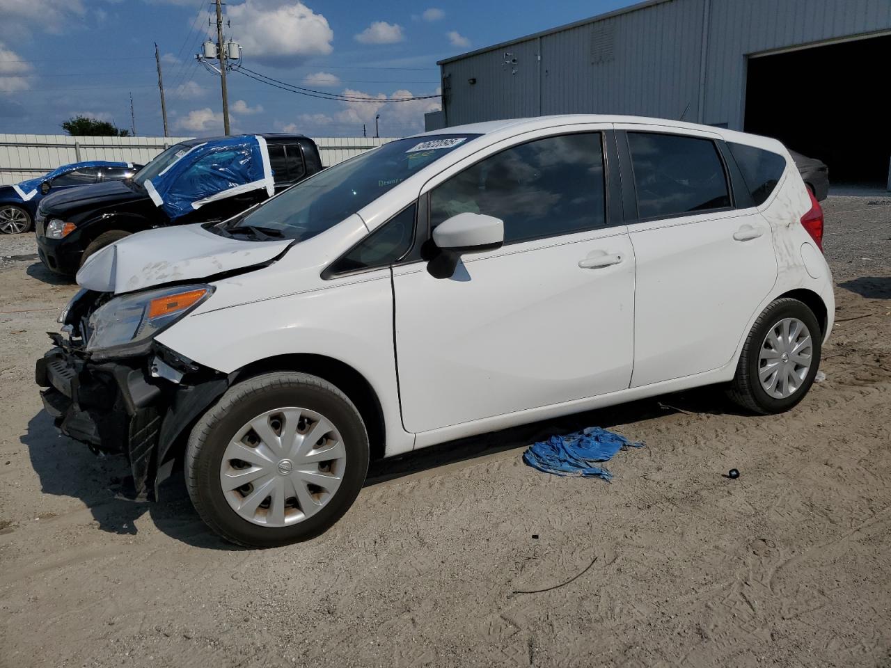 NISSAN VERSA NOTE S