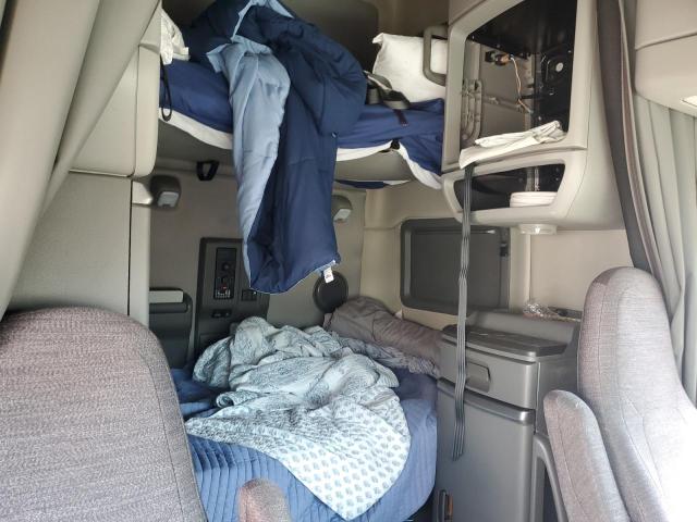 2019 VOLVO VN #3277049180