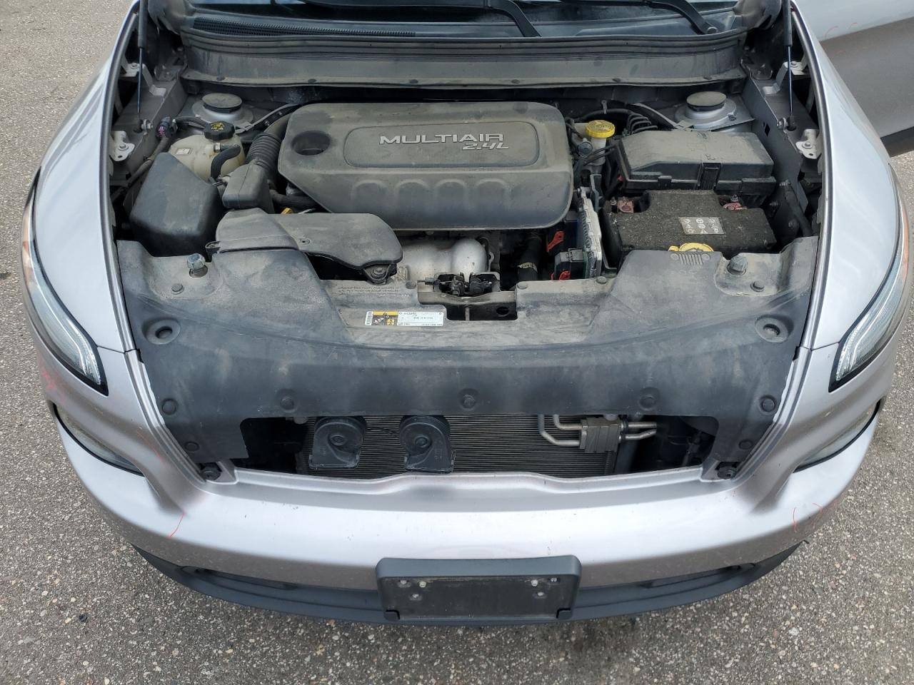 JEEP GRAND CHEROKEE LATITUDE