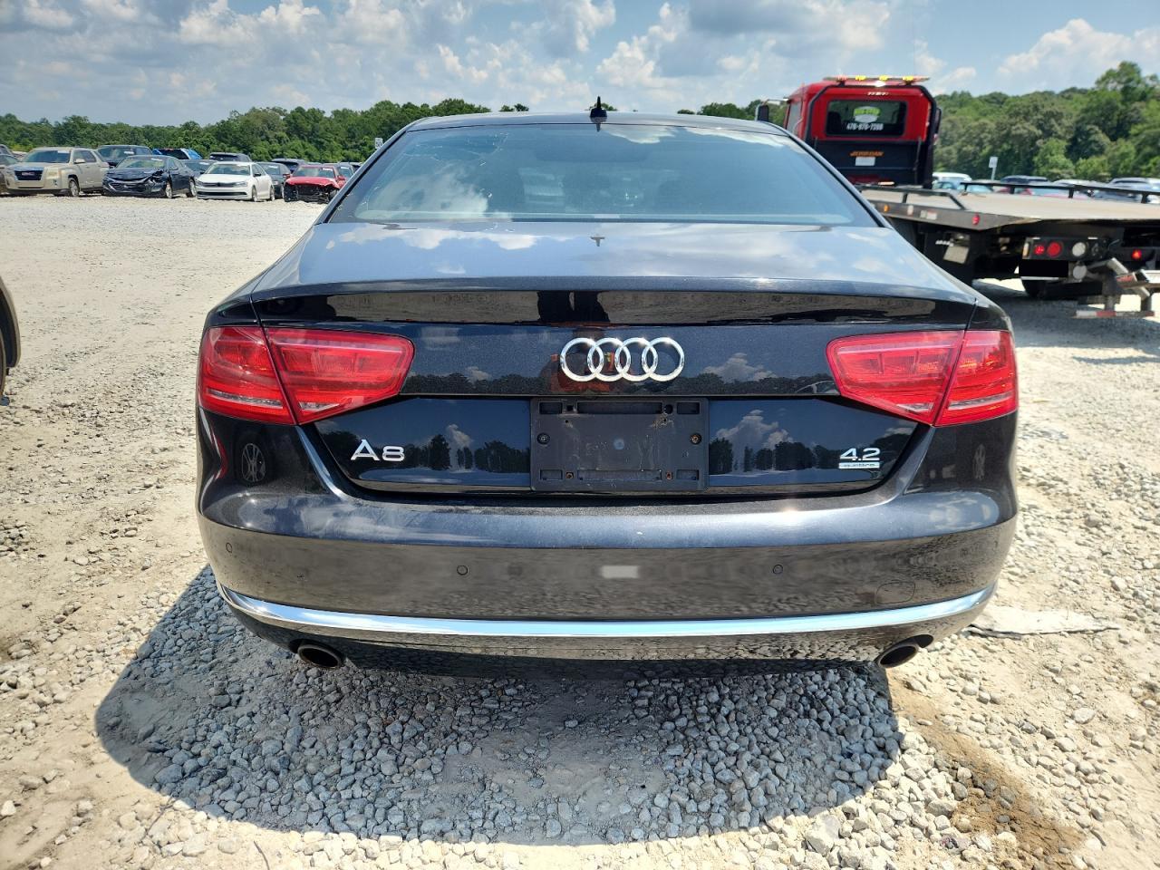 AUDI A8 QUATTRO