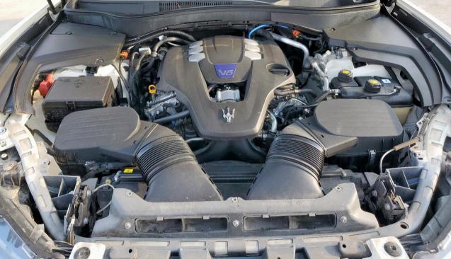 2022 MASERATI LEVANTE MO - ZN661YUM8NX389289