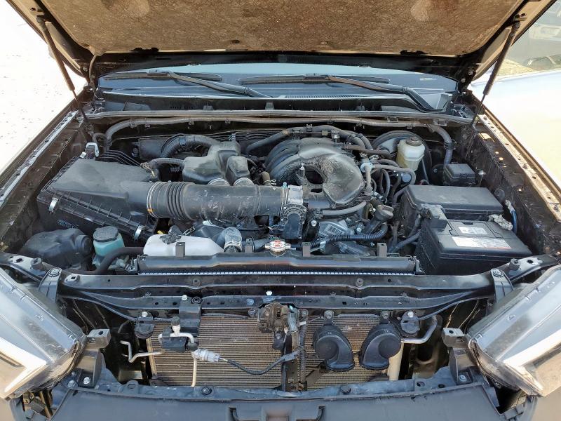 2023 TOYOTA 4RUNNER SR JTEEU5JR7P5280013