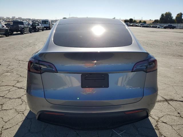 2024 TESLA MODEL Y 7SAYGDEE1RF190614