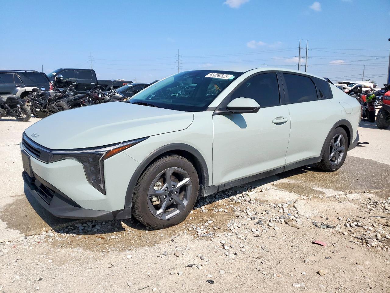 Lot #3276420672 2025 KIA K4 LX