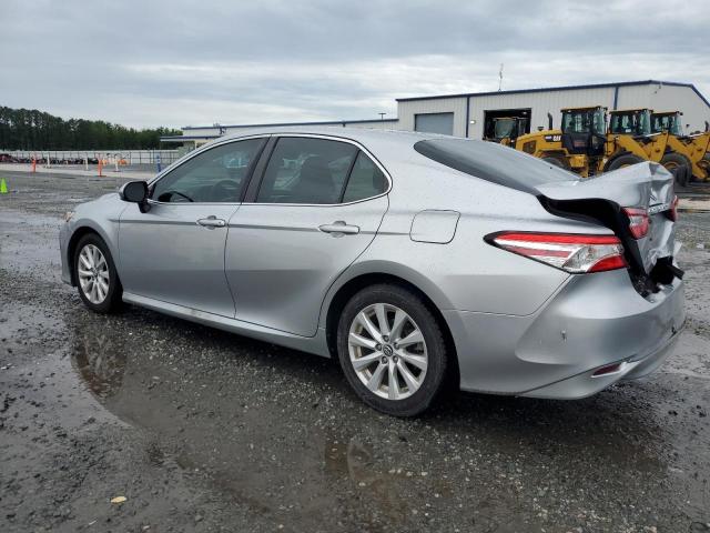 2018 TOYOTA CAMRY L 4T1B11HK4JU574768
