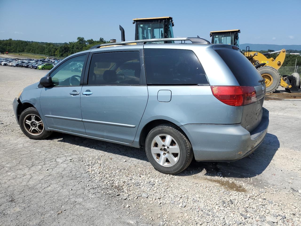 Lot #3285615278 2004 TOYOTA SIENNA CE