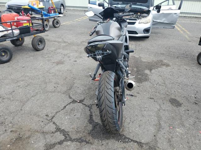 2015 YAMAHA YZFR3 MH3RH06Y9FK003877